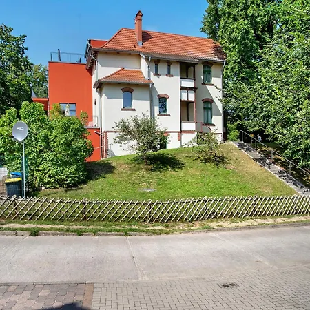 Villa Traumschloesschen 100 M Vom