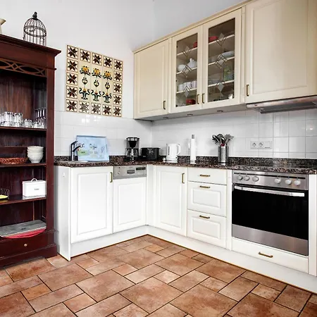 Traumschloesschen 100 M Vom Villa Heringsdorf (Usedom)